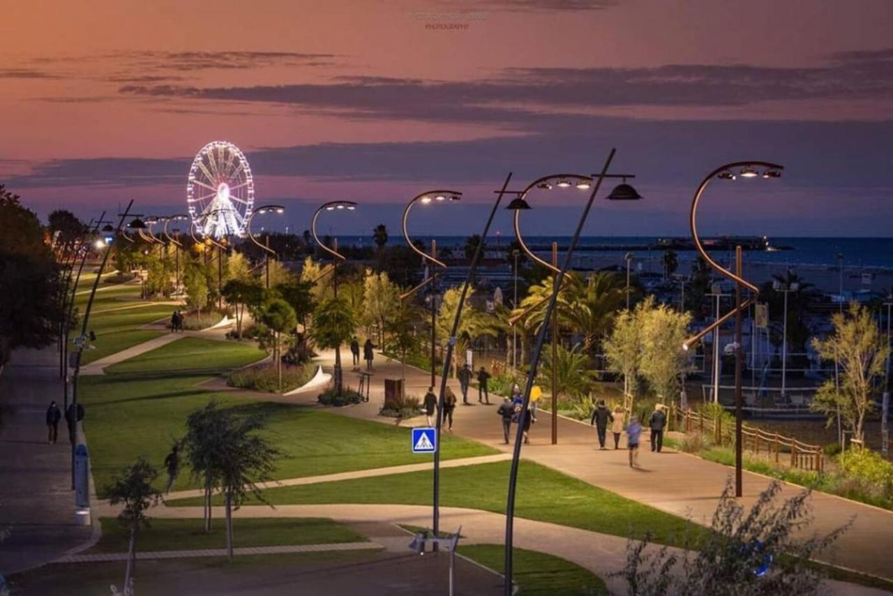 Appartamento Amaremin - Vivere Rimini Kültér fotó