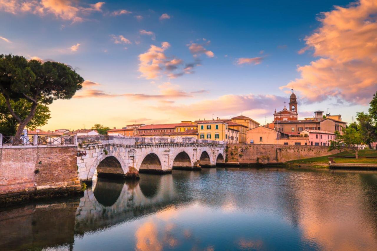 Appartamento Amaremin - Vivere Rimini Kültér fotó